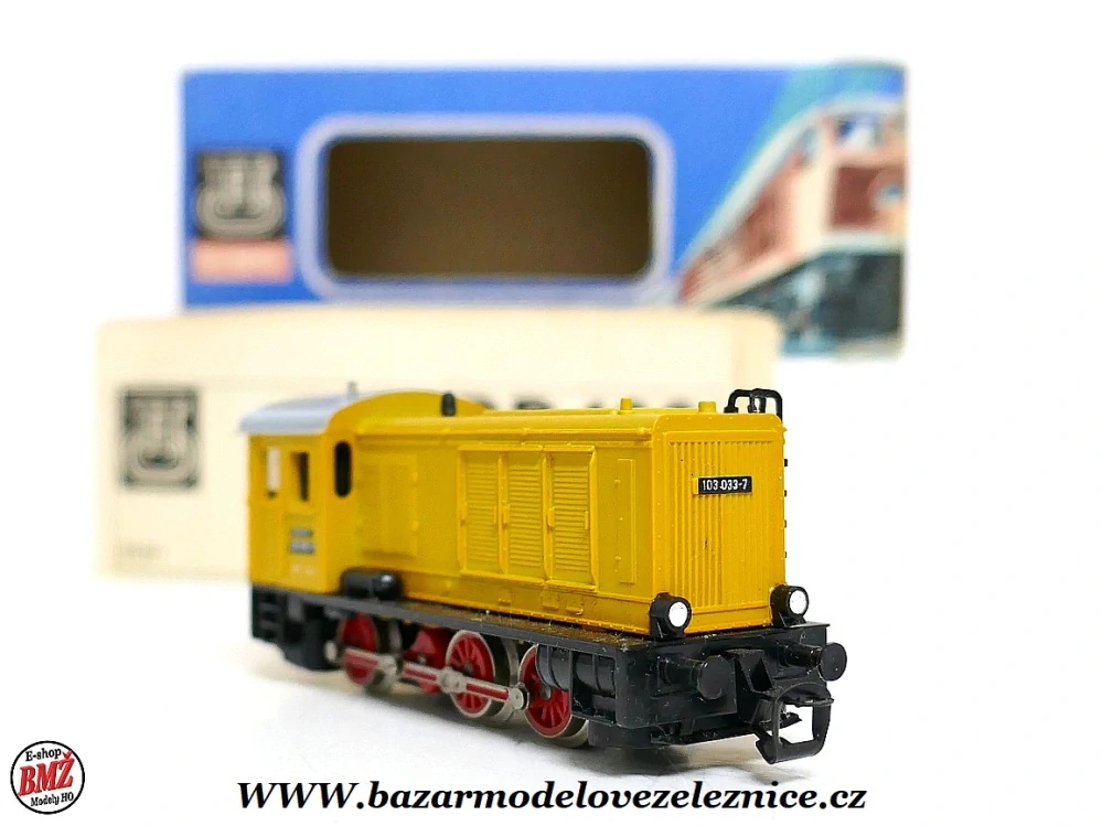 BTTB - Dieselová lokomotiva BR 103 033 DR - TT