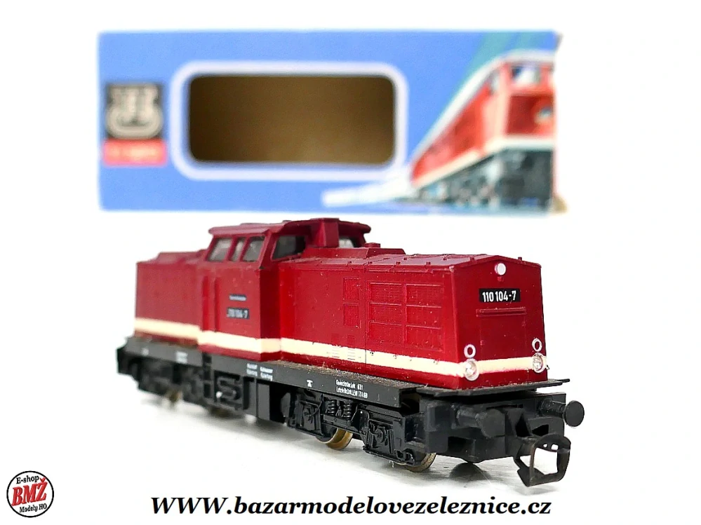 BTTB - Dieselová lokomotiva BR 110 104 DR - TT
