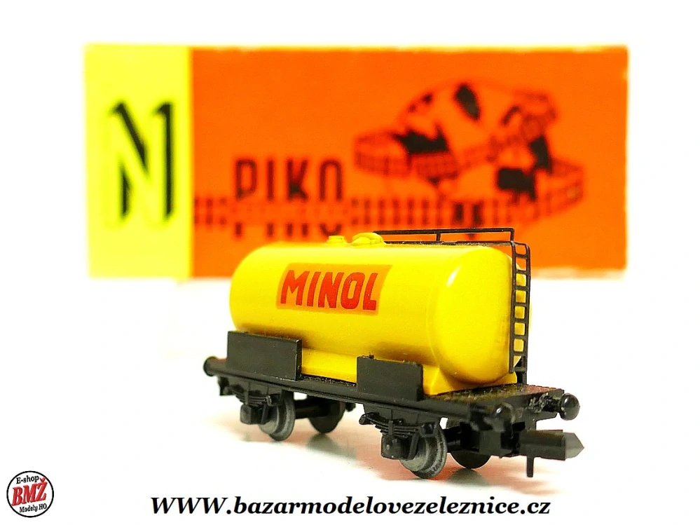 Piko - Cisternový vůz Minol - N