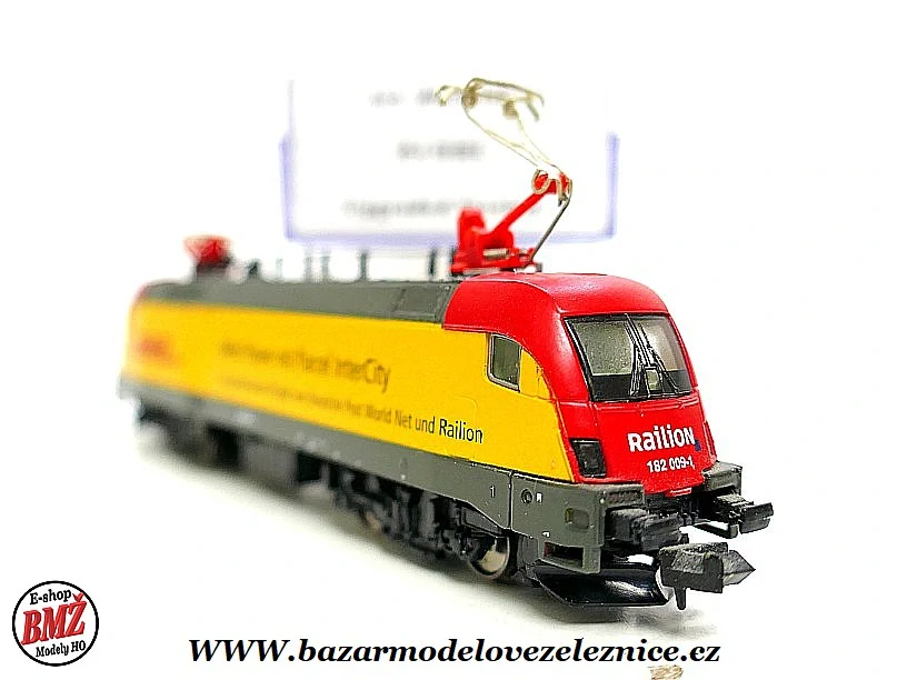 Hobbytrain - DSS - Elektrická lokomotiva 182 Taurus - DHL - N