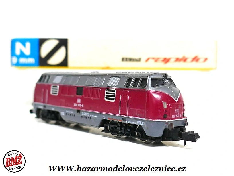 Arnold - DC - Dieselová lokomotiva BR 220 DB - N