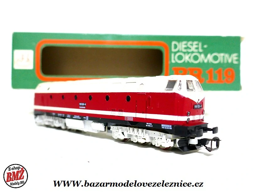 BTTB - Dieselová lokomotiva BR 119 120 DR - TT