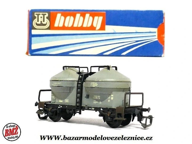BTTB - Vůz na cement DR - TT