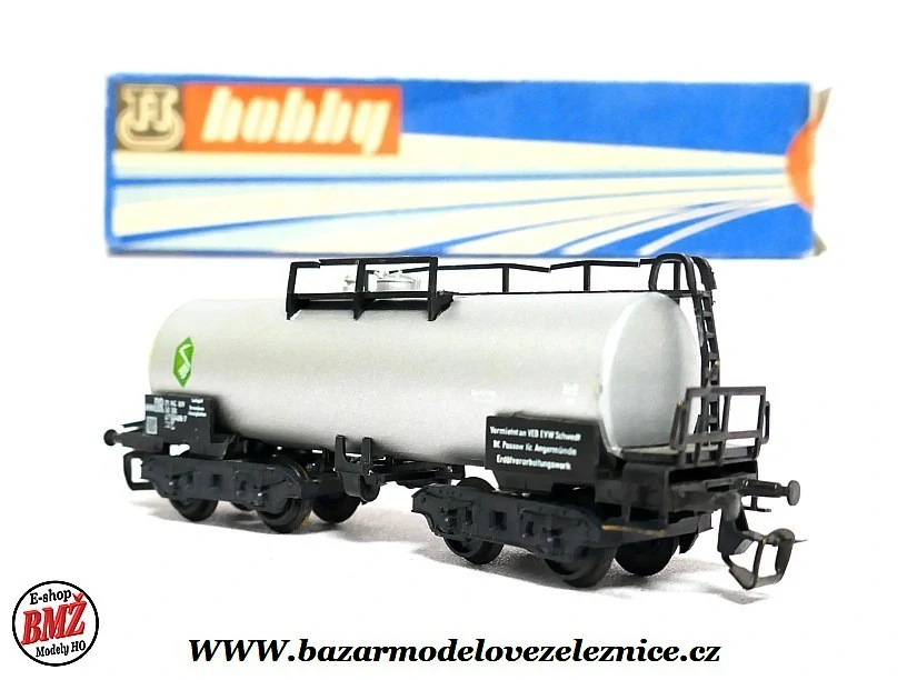 BTTB - Cisternový vůz DR - EKS - TT