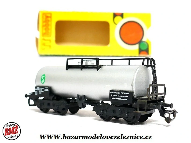 BTTB - Cisternový vůz DR - EKS - TT