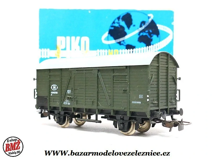 Piko DDR - Krytý vůz B - HO