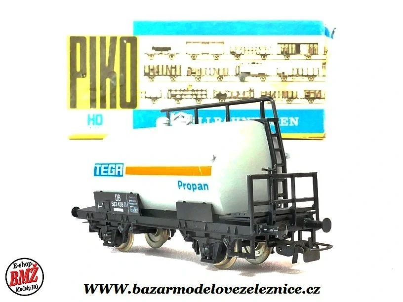 Piko DDR - Cisternový vůz DB TEGA - HO
