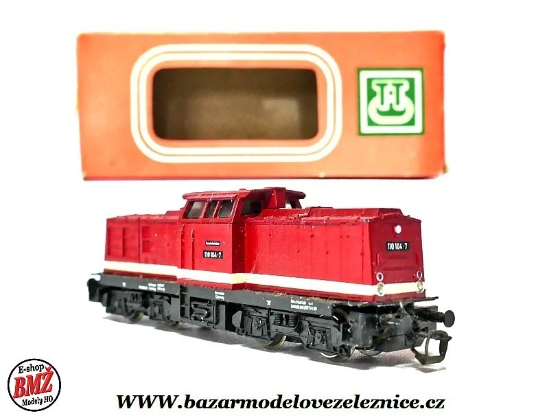 BTTB - Dieselová lokomotiva BR 110 104 DR - TT