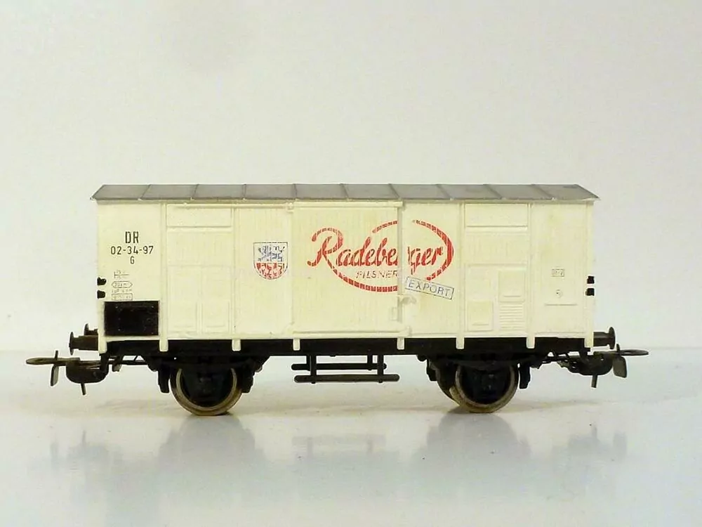 PIKO DDR - Pivovarský vůz Radeberger DR- HO