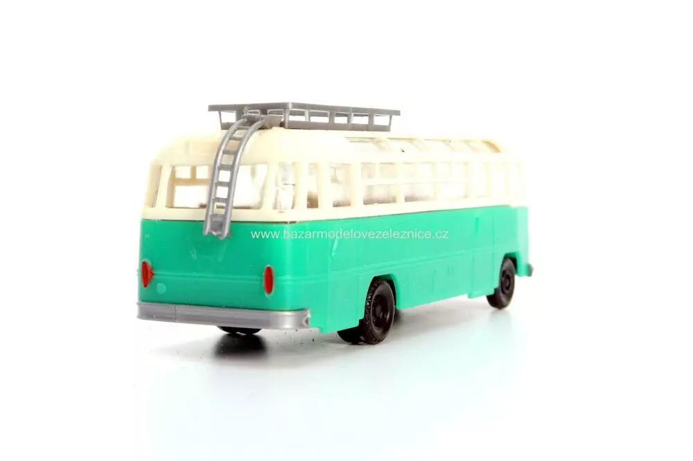 WEB - Autobus Ikarus  - HO