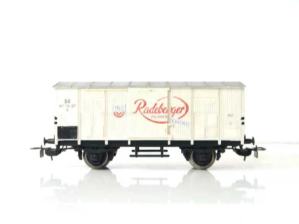 Piko DDR - Pivovarský vůz Radeberger DR - HO
