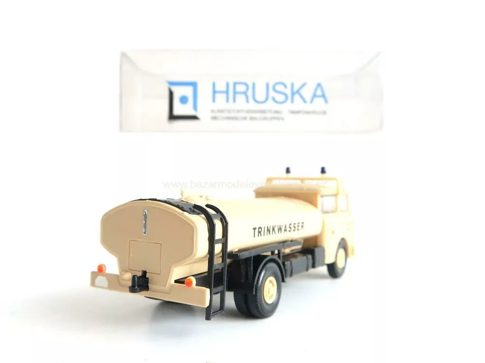 Hruska - ŠKODA cisterna kropička - HO