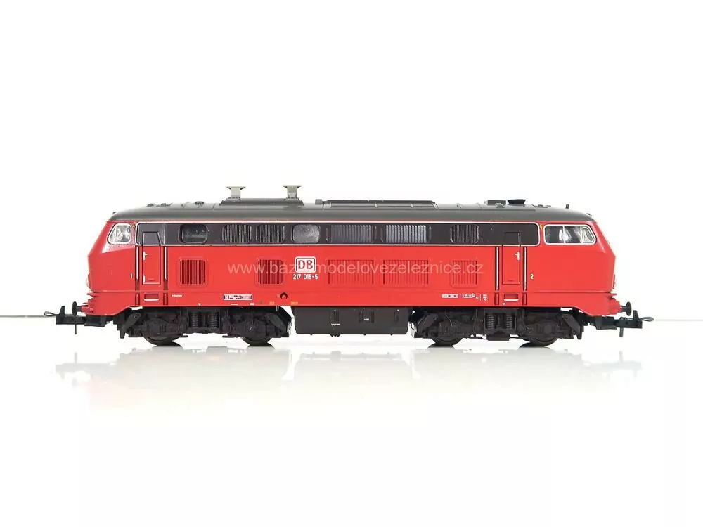TRIX - DSS - Dieselová lokomotiva BR 217 015 - DB - HO