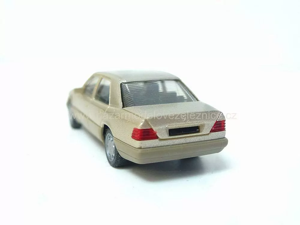 Herpa - Mercedes E 320 - HO