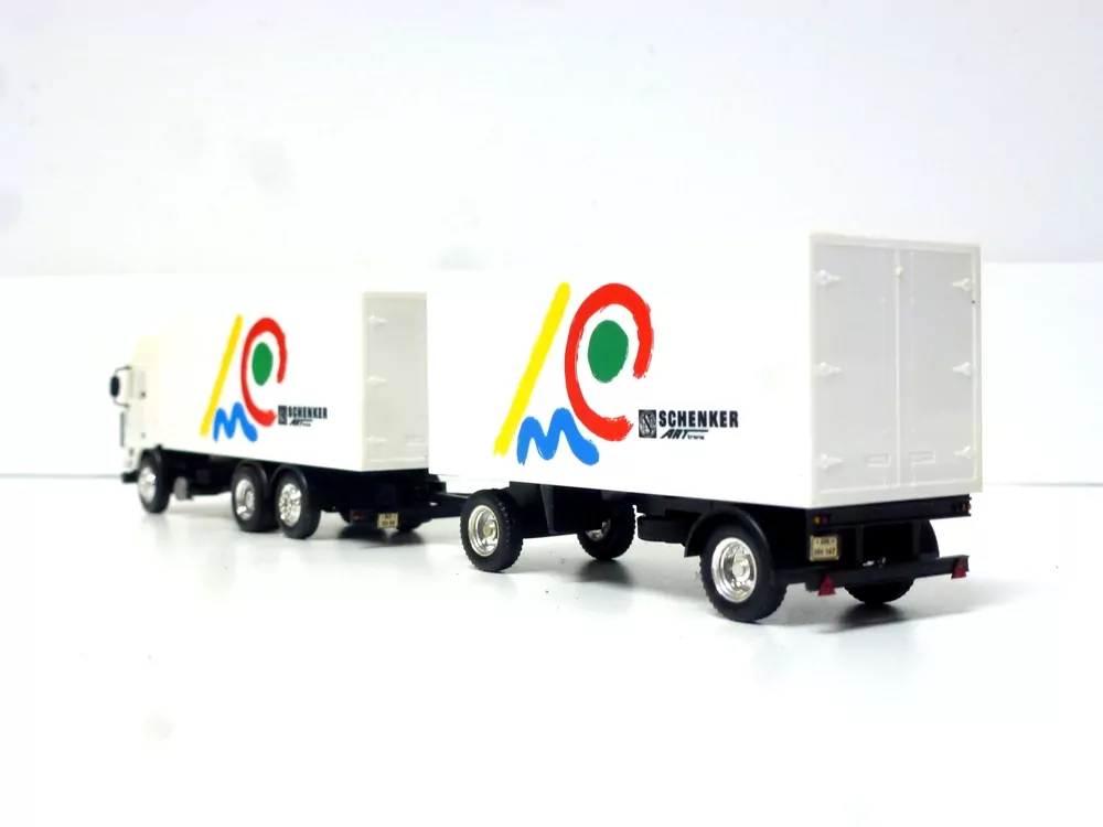 Herpa - Volvo skřín s přívěsem - HO