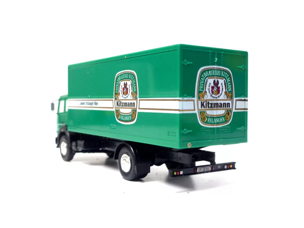 Herpa - Iveco skřín -  HO