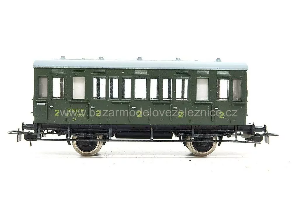 Piko DDR - Osobní vůz SNCF 2 Tř. - HO