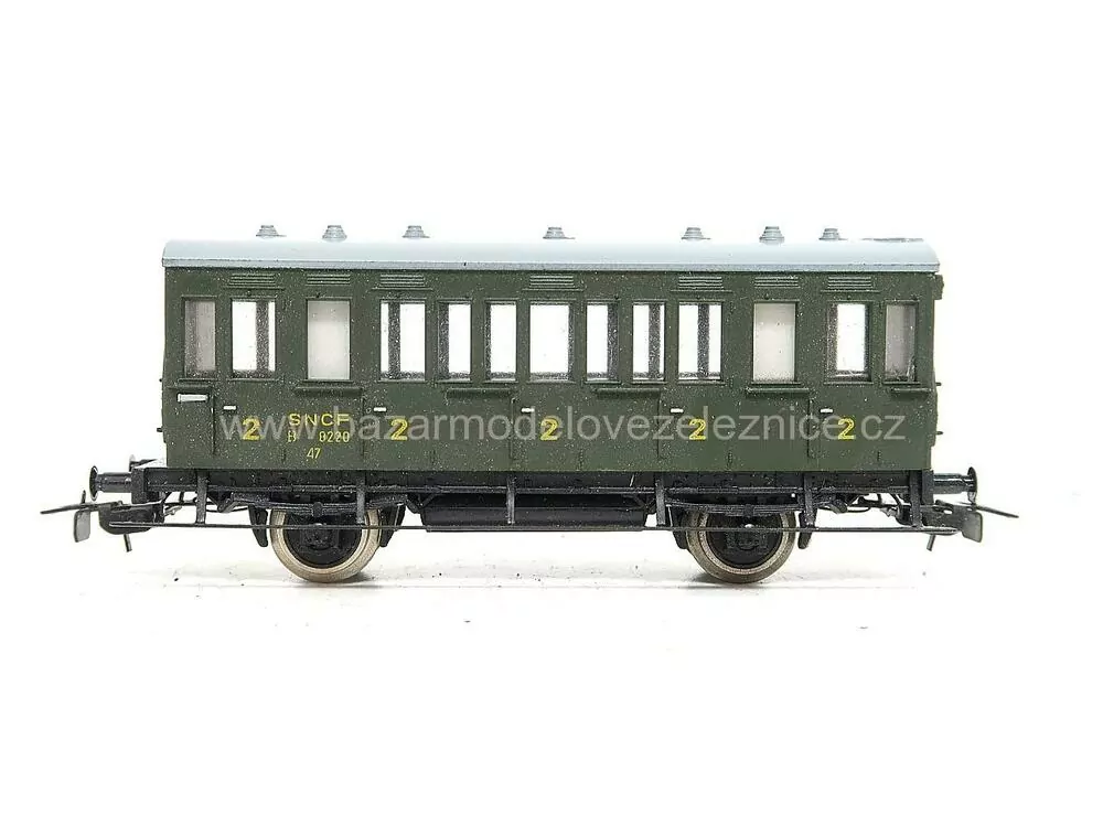 Piko DDR - Osobní vůz SNCF 2 Tř. - HO
