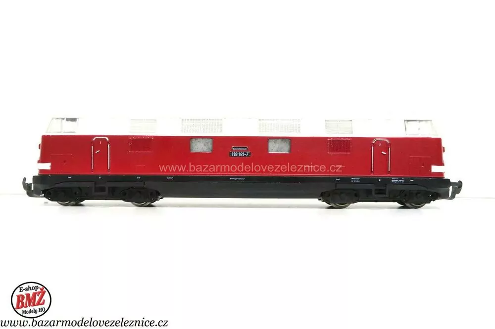 PIKO DDR - DC  - Dieselová lokomotiva BR 118 181  DR - HO