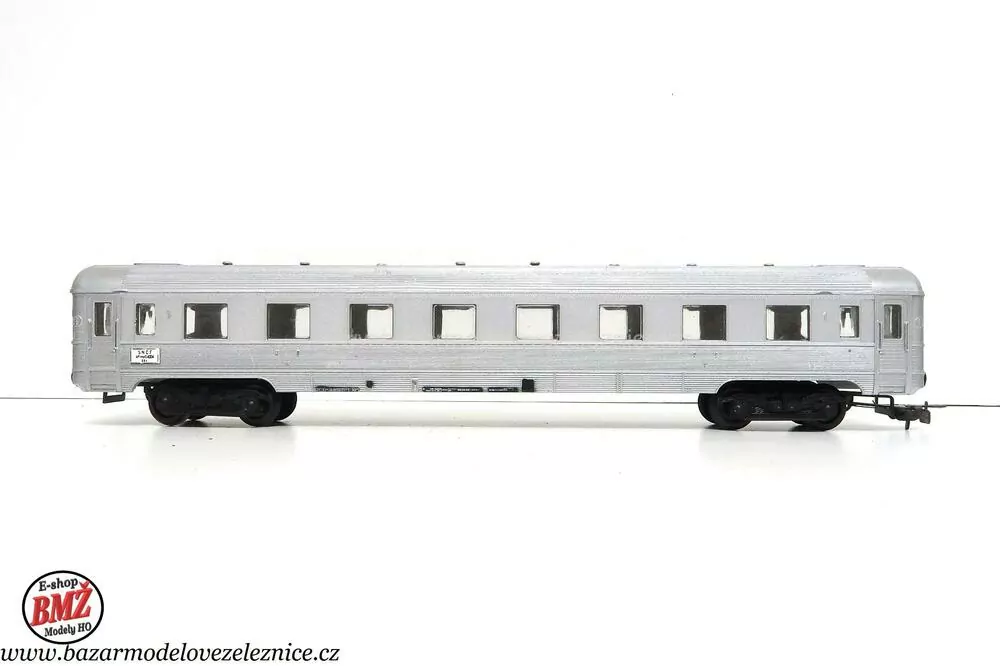 Piko DDR - Osobní vůz SNCF - HO