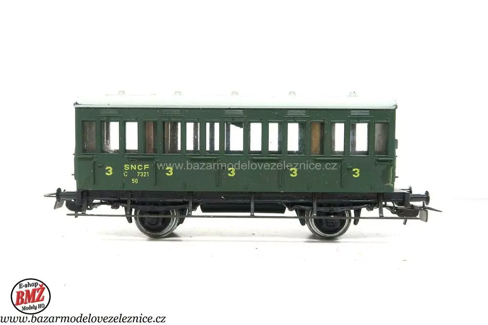 Piko DDR - Osobní vůz SNCF - HO