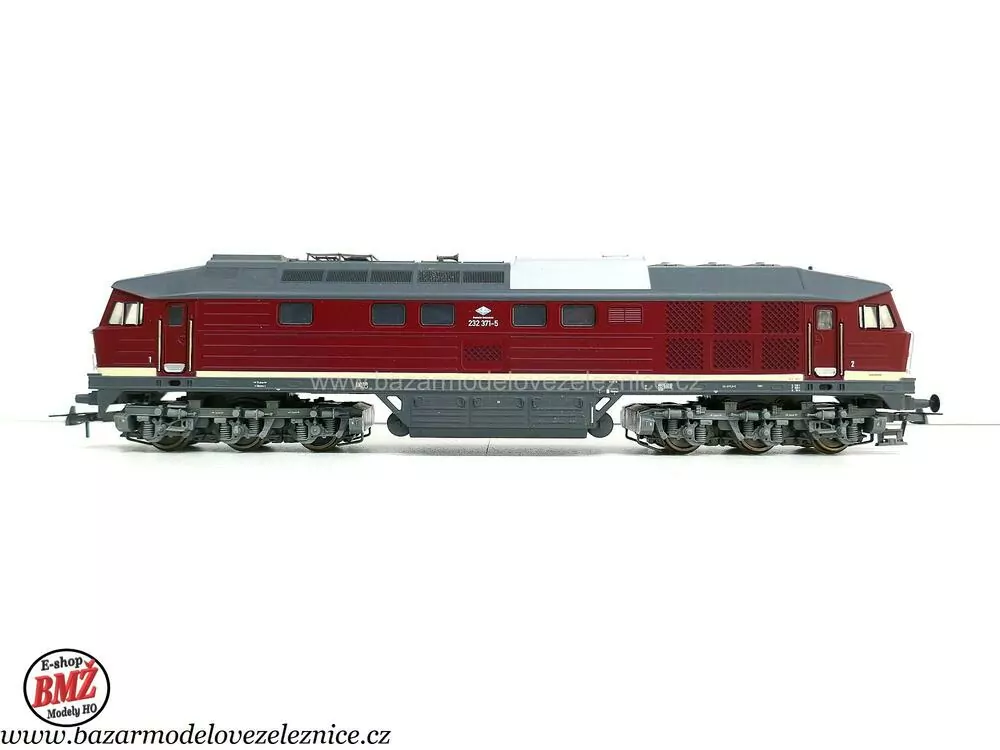 Brawa - DC - Dieselová lokomotiva BR 232 371 DR - HO