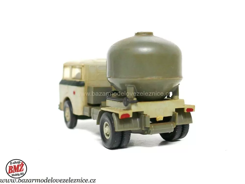 Permot - Hruska - ŠKODA - LIAZ na cement - HO
