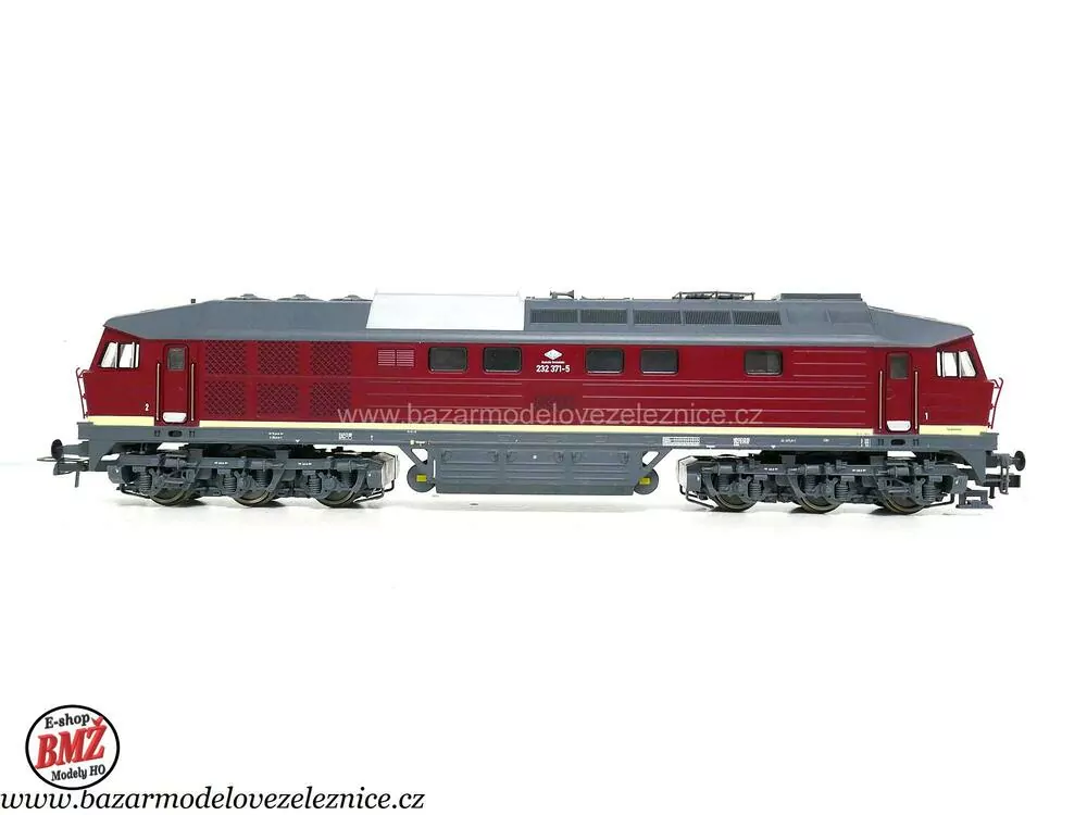 Brawa - DSS - Dieselová lokomotiva BR 232 371 DR - HO