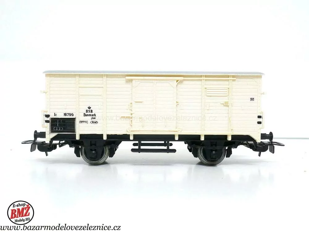 Piko DDR - Chladírenský vůz DSB - HO