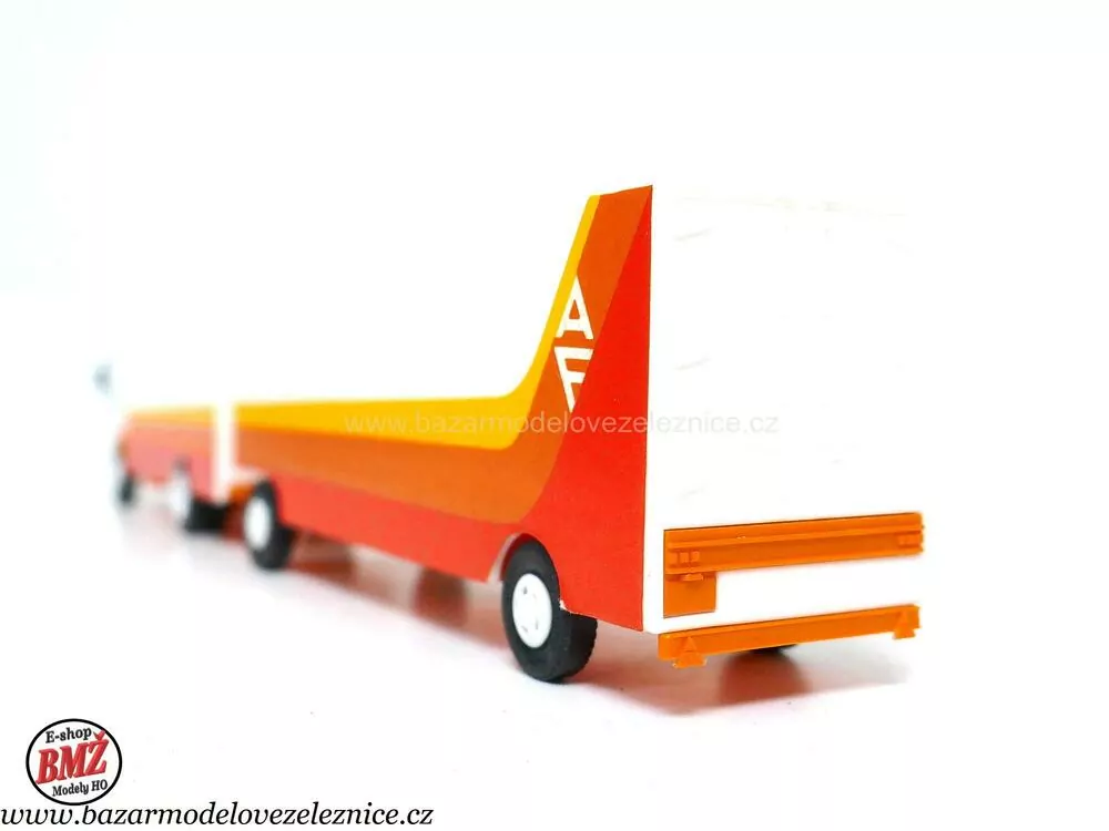 Herpa - Mercedes s přívěsem -  HO