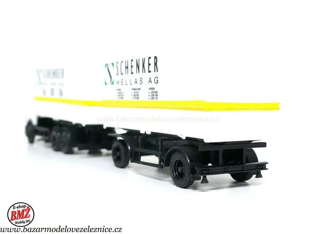 Herpa - Mercedes s přívěsem - HO