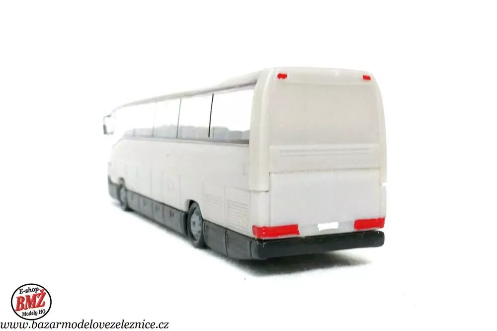 ? - Bus Mercedes - HO