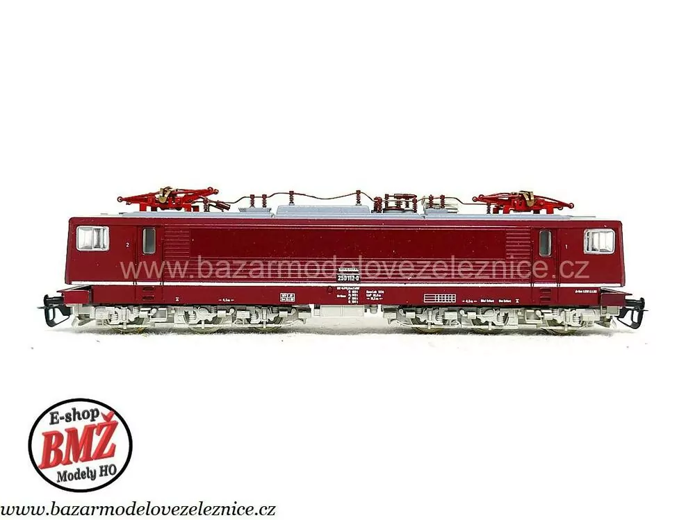 BTTB - Elektrická lokomotiva BR 250 DR- TT