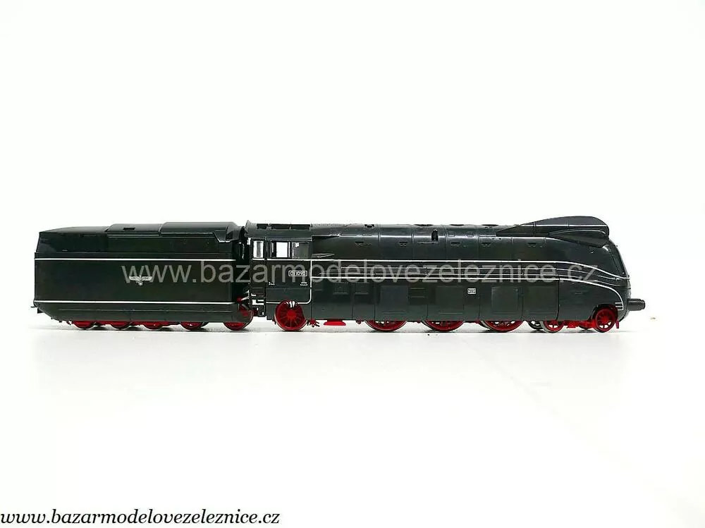 Liliput -  DSS - Parní lokomotiva BR 01 1090 DRG - HO