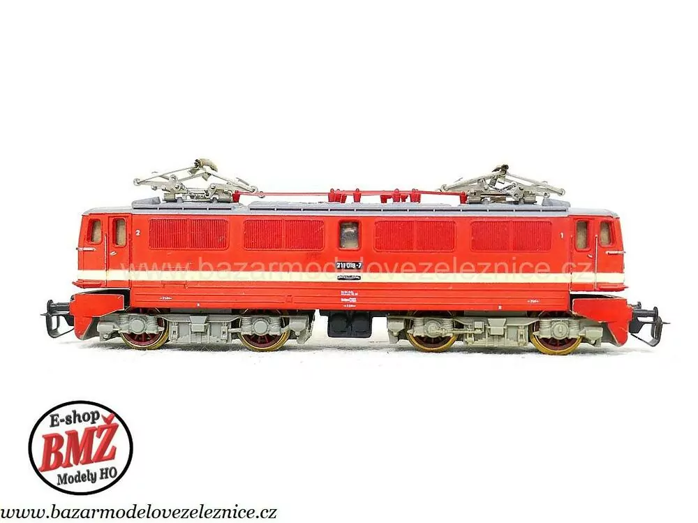 BTTB - Elektrická lokomotiva BR 211 018 DR - TT