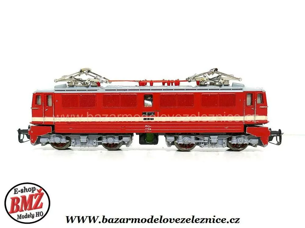 BTTB - Elektrická lokomotiva E 11 022 DR - TT