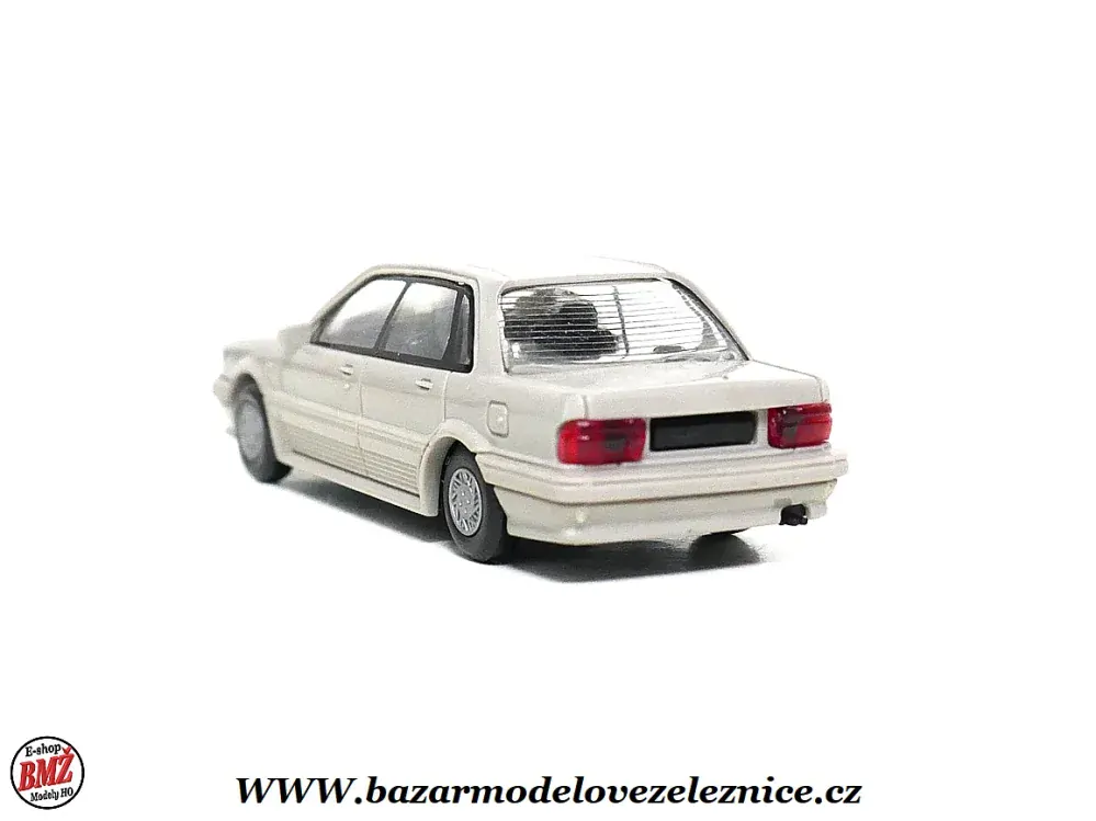 Rietze - Mitshubishi Galant - HO