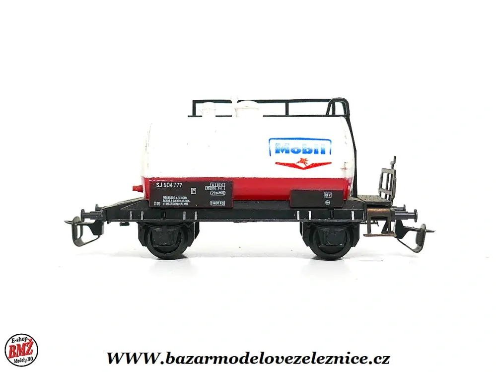 BTTB - Cisternový vůz Mobil SJ - TT
