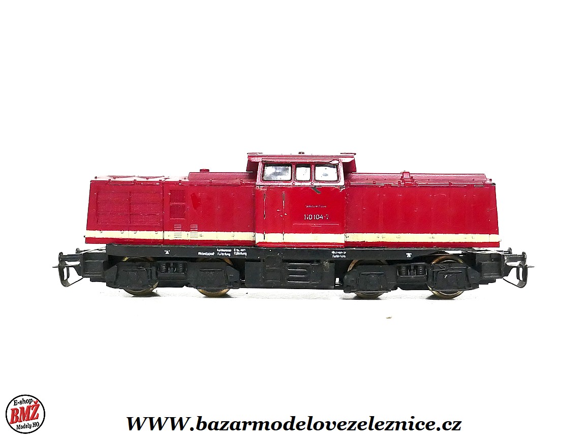 BTTB - Dieselová lokomotiva BR 110 104 DR - TT