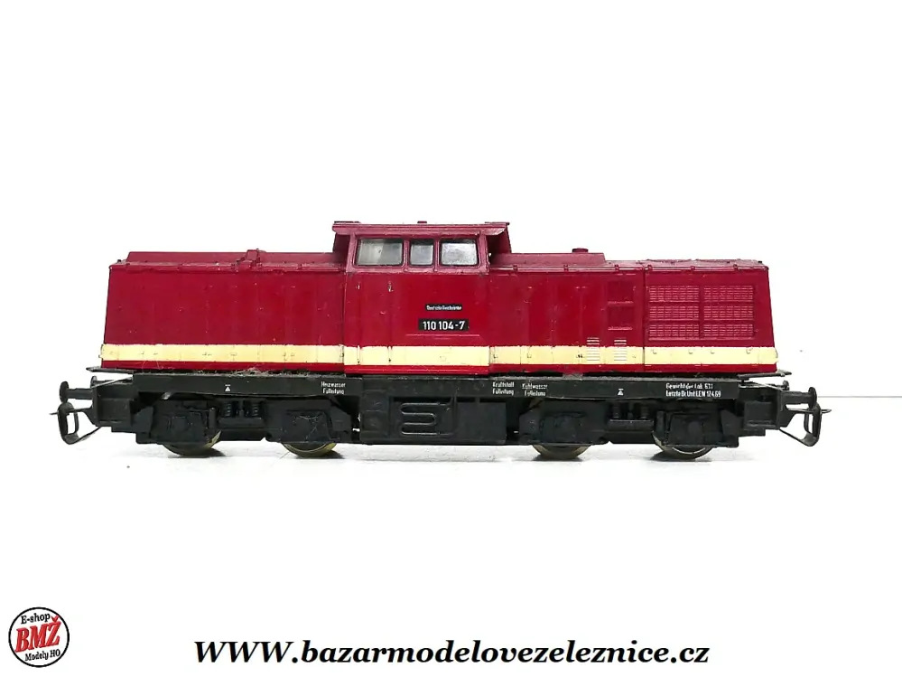 BTTB - Dieselová lokomotiva BR 110 104 DR - TT