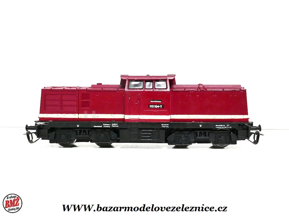 BTTB - Dieselová lokomotiva BR 110 104 DR - TT