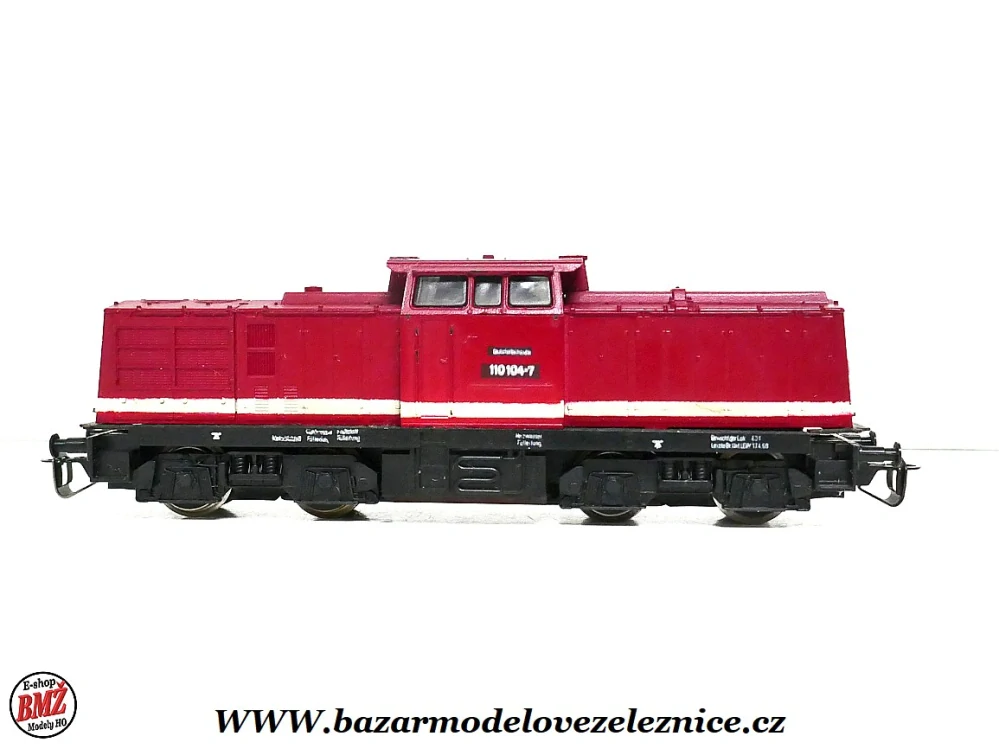 BTTB - Dieselová lokomotiva BR 110 104 DR - TT