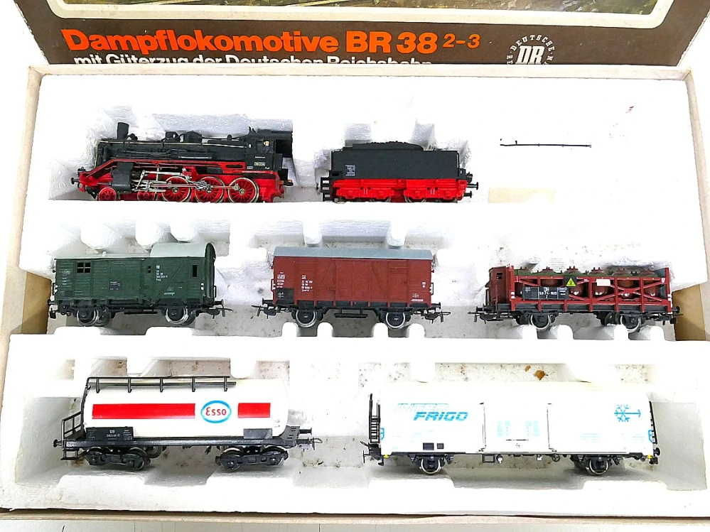 Piko DDR - DC - Set s BR 38 DR + 5 Nákl. vozy - HO