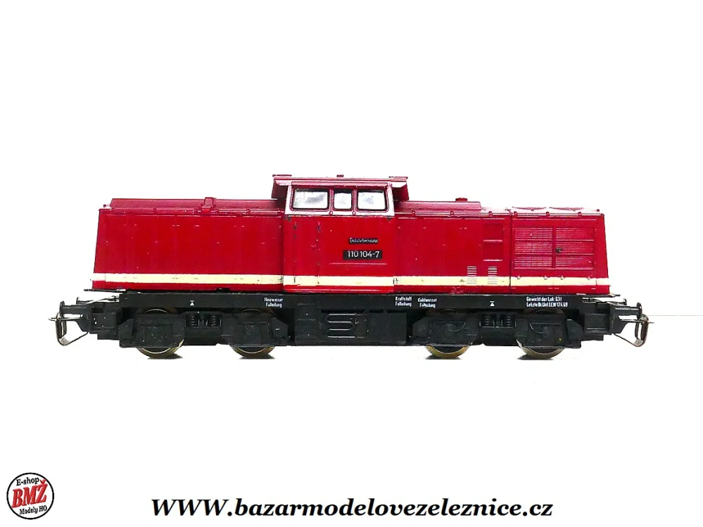 BTTB - Dieselová lokomotiva BR 110 104 DR - TT