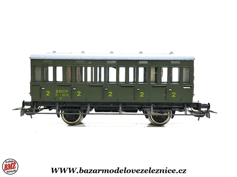 Piko DDR - Osobní vůz SNCF - HO