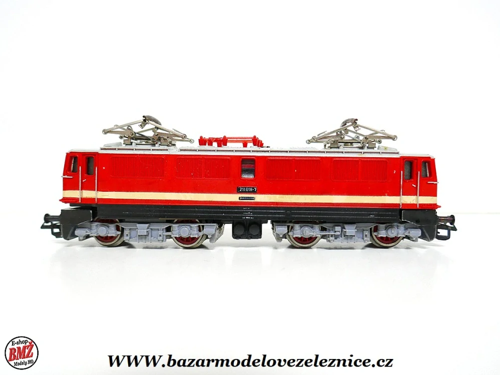 Zeuke - Elektrická lokomotiva BR 211 010 DR - TT