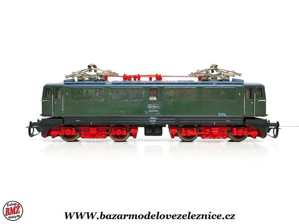 Zeuke - Elektrická lokomotiva BR 242 018 DR - TT
