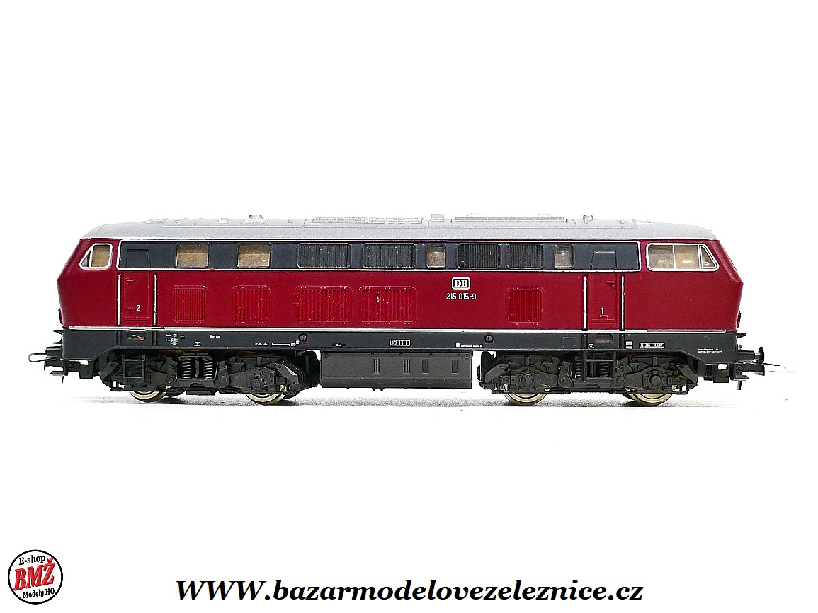Roco - DC - Dieselová lokomotiva BR 215 015 DB - HO