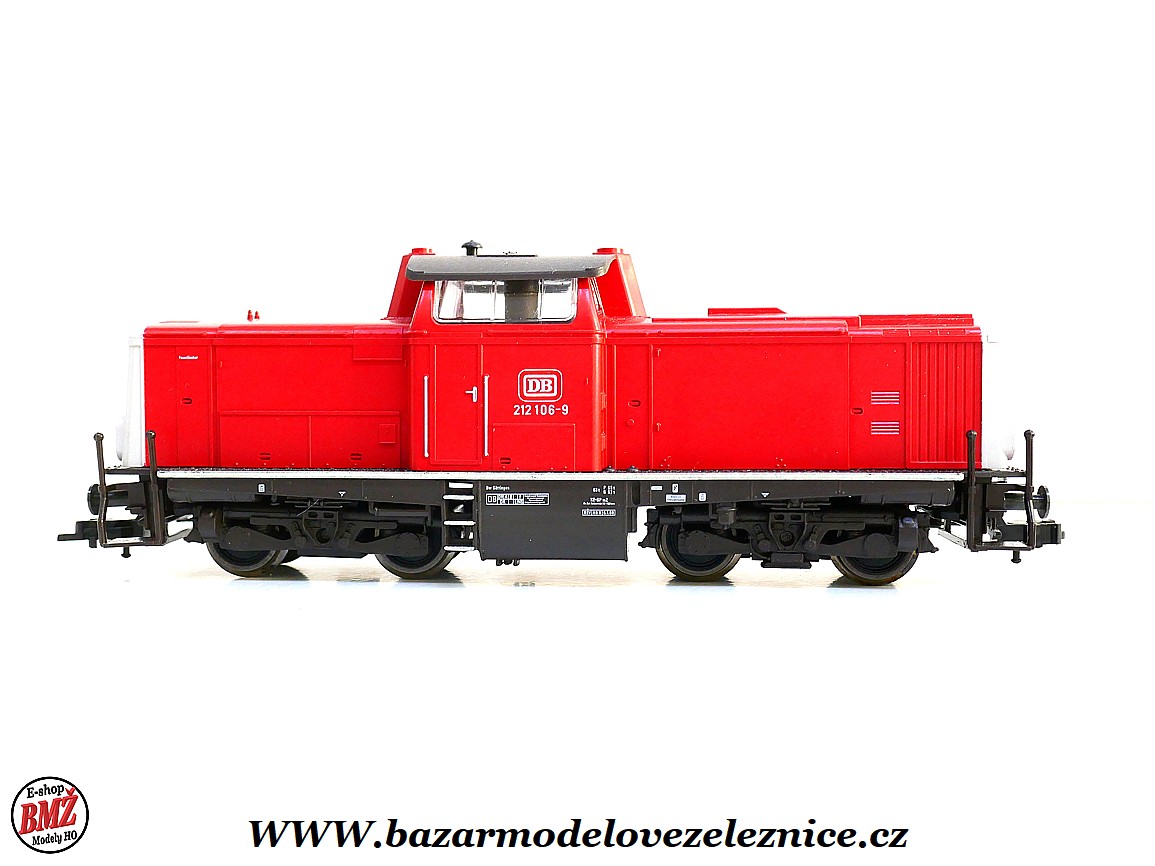 FLEISCHMANN - DC - Dieselová lokomotiva BR 212 106 DB - HO