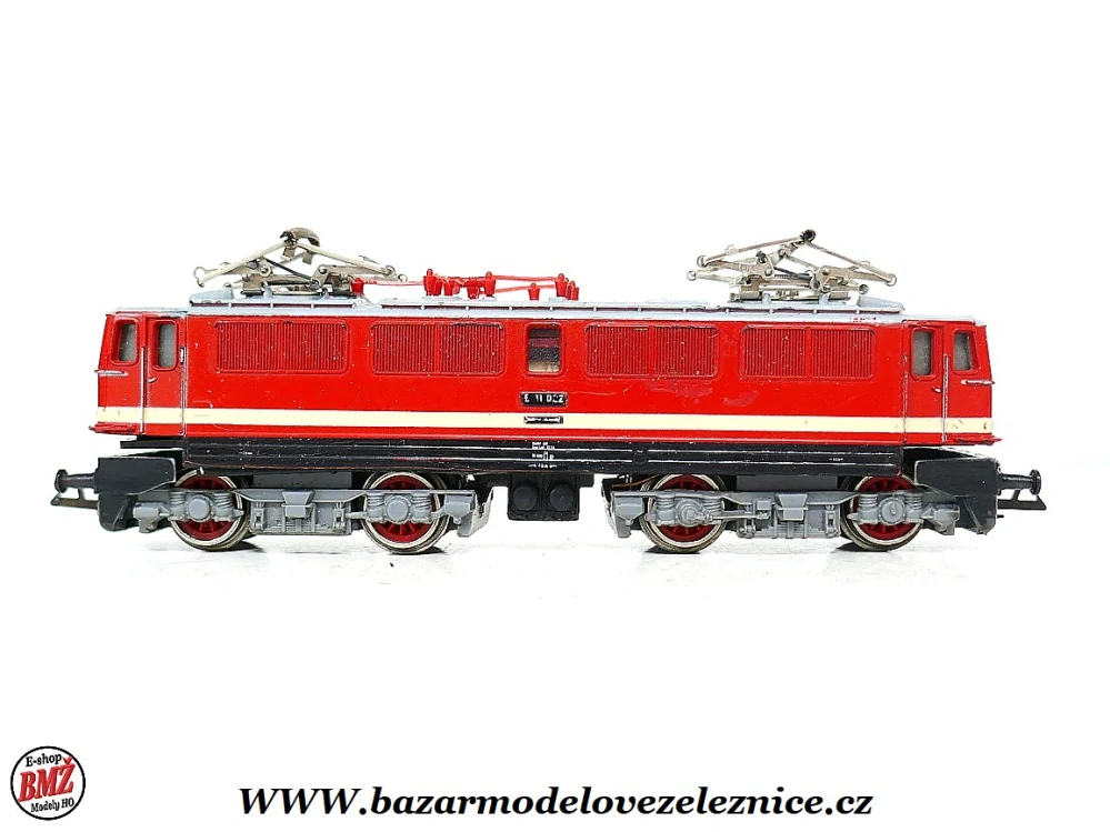 BTTB - Elektrická lokomotiva E 11 022 DR - TT